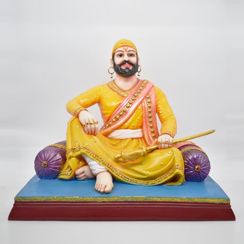 Chhatrapti Shivaji Maharaj Sitting Statue- The Legend Of Maharashtra