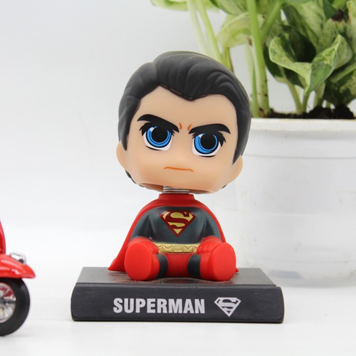 Superman Action Figure Showpiece