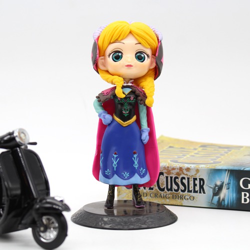 Disney Character Frozen Anna Figurine