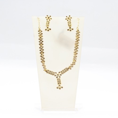 Diamond Gold Plated Floral Design Necklace With Earrings