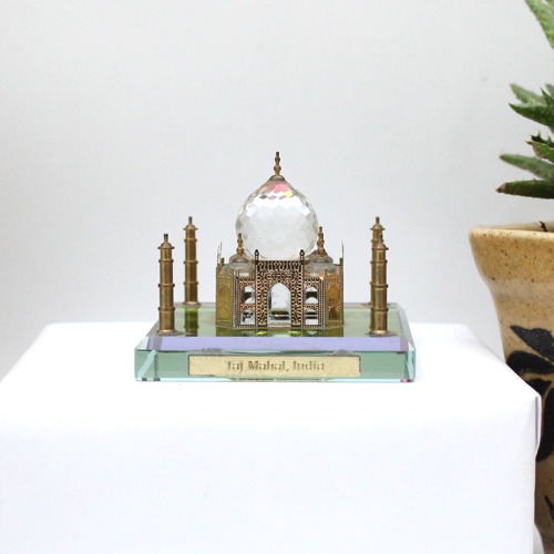 Crystal Taj Mahal Showpiece