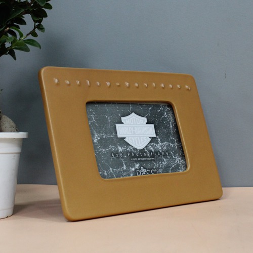 Brown Hardly Davidson's Metal Photo Frame for Home Decor ( Photo Size 4 x 6 inches)