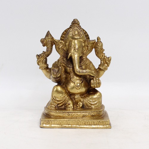 Aesthetic Brass Ganesha Idol For Home Decor and  Pooja Ghar