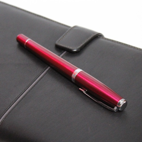 Parker Urban Vibrant magenta With Chrome Trim, Twist Ballpoint, Medium Nib