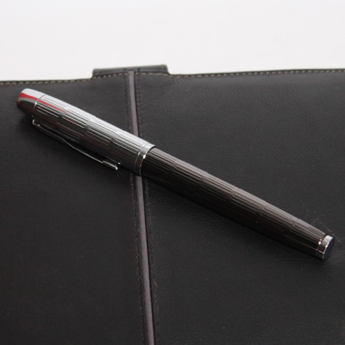 Parker Aster Brushed Metal Roller Ball Silver Trim Pen With Refilled