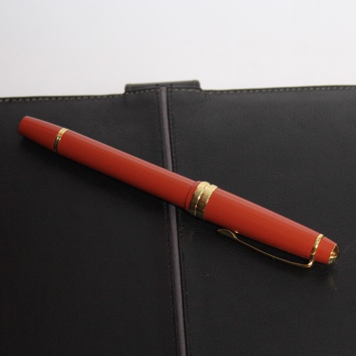 Bailey Light Polished Amber Resin and Gold Tone Rollerball Pen