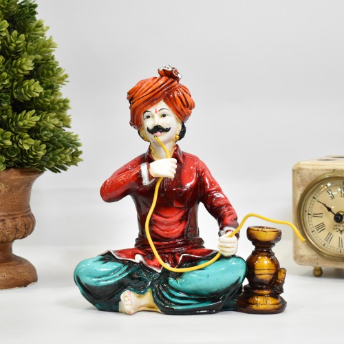 Polyresine Hookah Men Rahasthani Showpiece For Home Decor