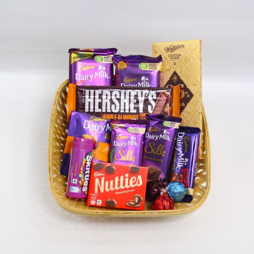 Delicious Chocolate Treat Basket| Chocolate Hamper