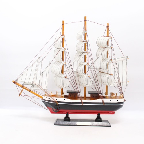 Antique Lucky Decorative Wooden Sailing Ship Showpiece Office Home Decoration Business Gifts