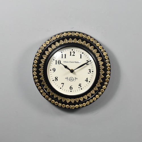 Black Woods Antique Wooden Brass Fittings Bohemian Design Wall Clock