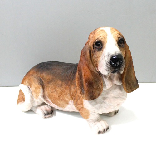 Basset Hound Dog Showpiece For Home Decor