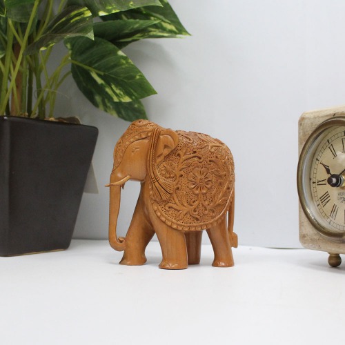 Wood Elephant Down Trunk Statue Flower Design Carving Figurine Showpiece Gifts For Home Decor Living Room