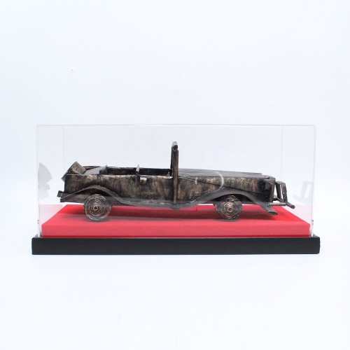 Iron Handmade vintage Car With Old Design I attractive design and beautiful looks I Office Decorative Car I Showpiece I Metal car with traditional work