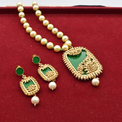 Pearl Neckless With Gold Pendant | Necklace Moti Mala Jewellery Set with Earrings for Women Girls