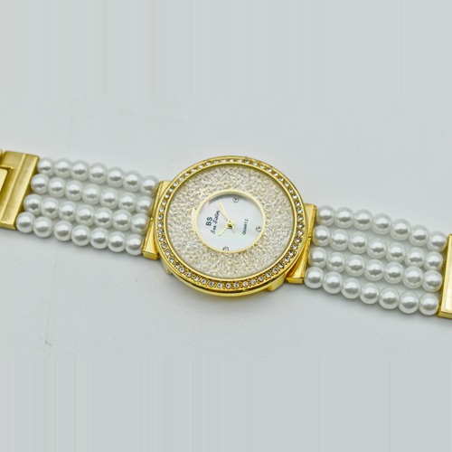 Diamond Studded Dial With Pearl Band Women Watch