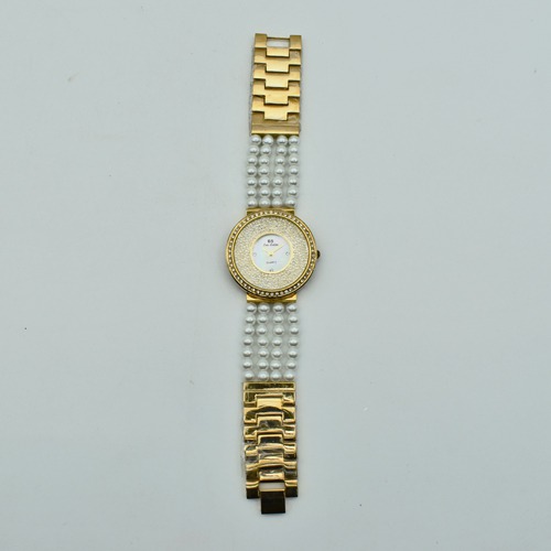 Diamond Studded Dial With Pearl Band Women Watch