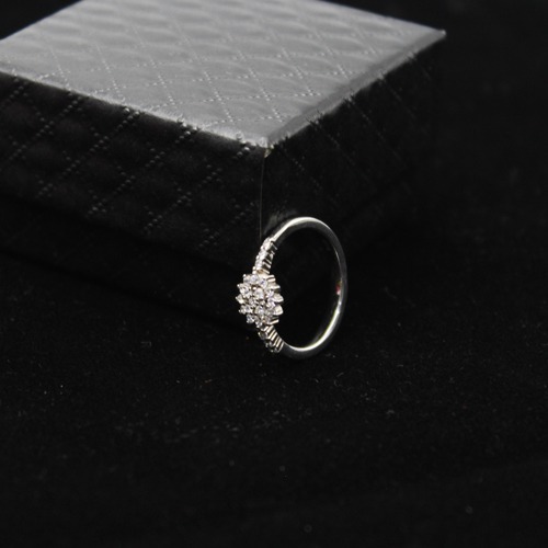 Diamond Flower Silver Ring | Silver Ring | Women's Ring