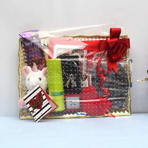 Perfect  Mini Hamper For Her | Unique Gift Hamper | Perfect Gift Hamper Her | Gift Hamper | Hamper