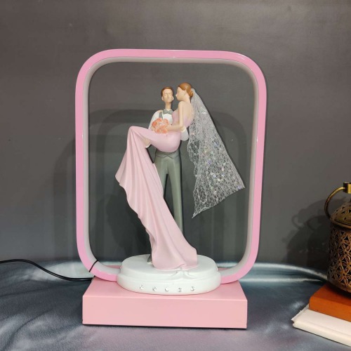 Romantic Couple Statue Showpiece With Lights