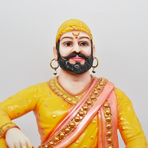 Chhatrapti Shivaji Maharaj Sitting Statue- The Legend Of Maharashtra