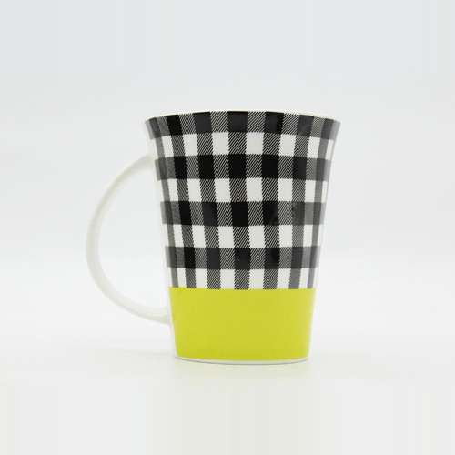 Printed white And Yellow Lines Ceramic Coffee Mugs