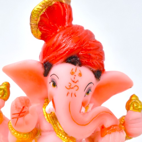 Pink Based With Feta Ganpati Statue For Car Dashboard