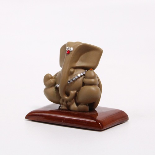 Tortilla Colour Decorative Lord Ganesha Idol For Car Dashboard