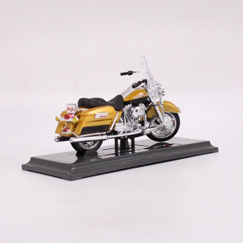 Golden Colour Motor Harley-Davidson Cycle