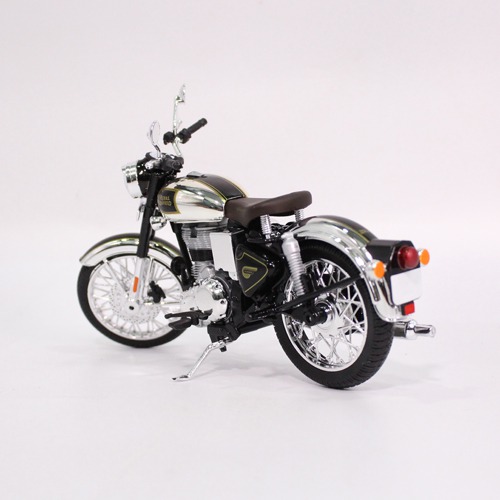 Royal Enfield Classic 350 Chrome Black colour