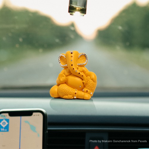 Bumblebee Colour Dashboard Ganesh Idol For Car Dashboard