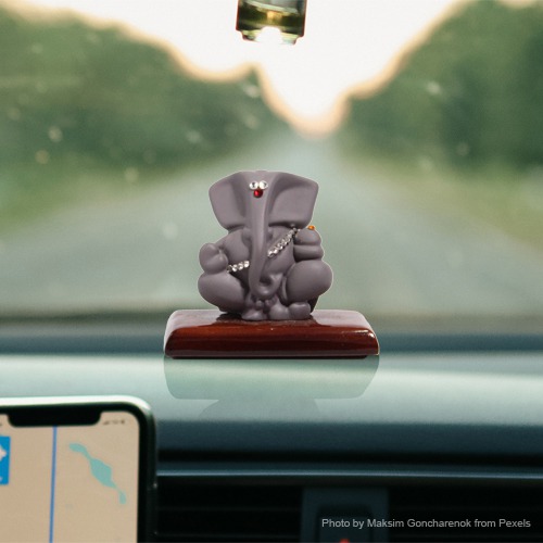 Gray Colour Diamond Studs Ganesha Statue For Car Dashboard