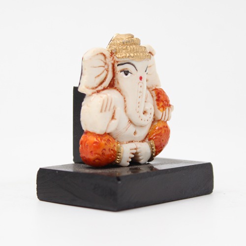 Small Ganesha With Base | yellow dhoti |fibre material