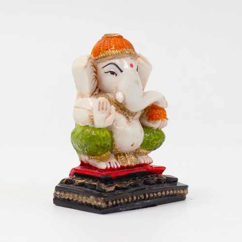 Polyresin Mini Stair Ganesha For Car Dashboard