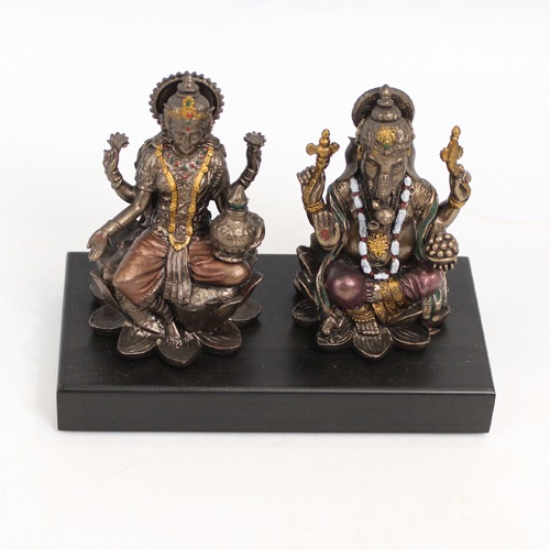 Ganesh Laxmi Wooden Base