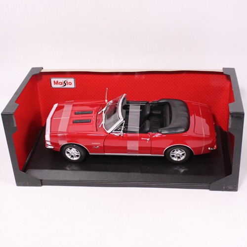 Maisto- 1967 Scale Chevy Camaro SS 396 Special Collection