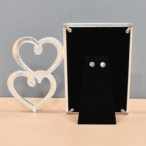 Silver 2 Heart Romantic Heart Table Top  Photo Frame( Photo Size : 6 x 4 inches)