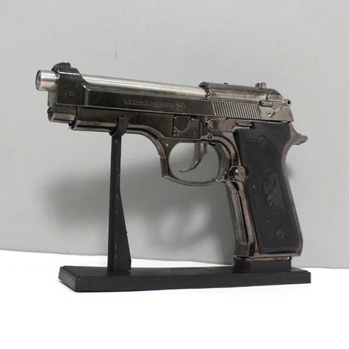 U.S.9 mm M9 Pietro Beretta Pistol Cigarette Lighter with Stand |   Pocket Lighter | Cigarette Stylish Pocket Lighter