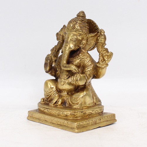 Aesthetic Brass Ganesha Idol For Home Decor and  Pooja Ghar