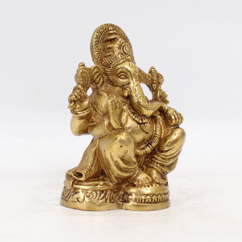 Brass Ganesha Seated Idol For Home & Office Decor