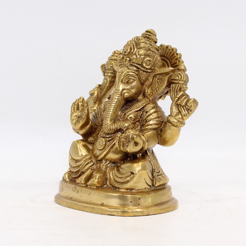 Attractive Brass Ganesha Idol For Home & Office Decor