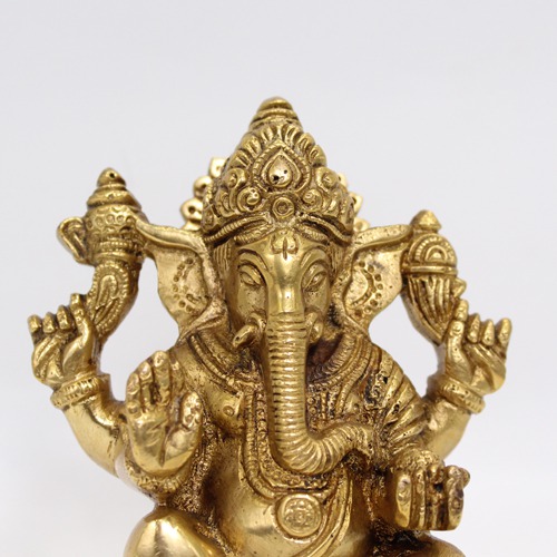 Attractive Brass Ganesha Idol For Home & Office Decor