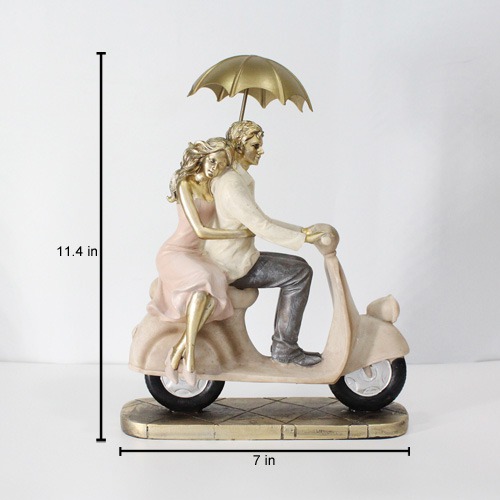 Scooter Riding Sweet Couple Statue| Love Miniatures