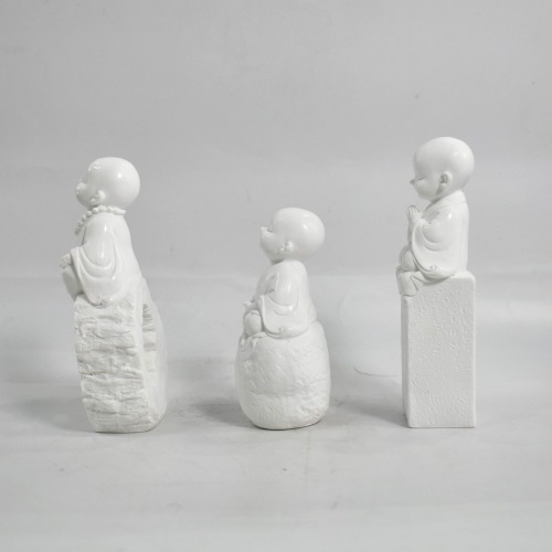 Monk White Fiber Little Monk Statue Of 3 | Buddha Statue Monk| Figurine Home Decorative Showpiece