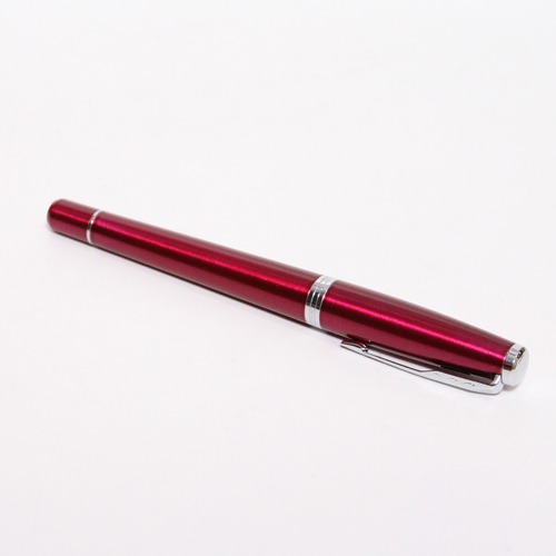 Parker Urban Vibrant magenta With Chrome Trim, Twist Ballpoint, Medium Nib