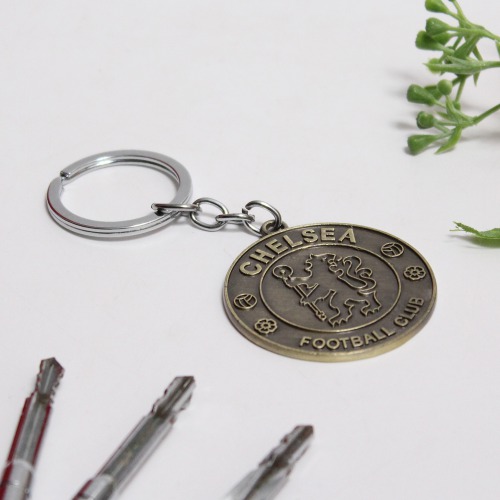 Chelsea Football Club Sports Metal Crest Bronze Round Keychain Key Chain for Car Bike Men Women Keyring Key Chain