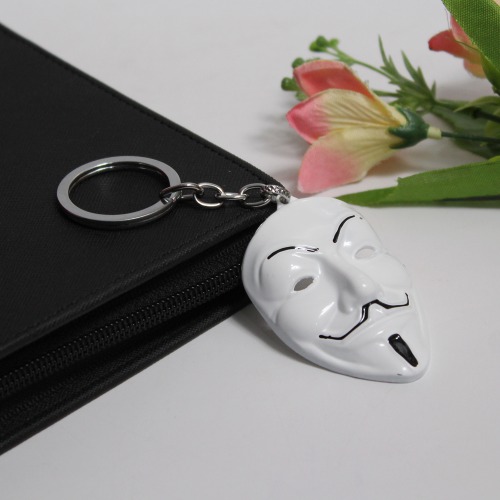 Anonymous - White V for Vendetta face mask Metal collectable Keychain