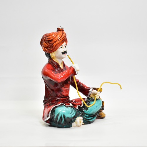 Polyresine Hookah Men Rahasthani Showpiece For Home Decor