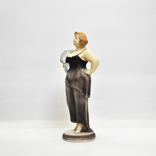 Resin Elegant Fat Lady in Dress Standing Collectable Figurine, Pearl & Black | Sculpture Resin Desktop Decor