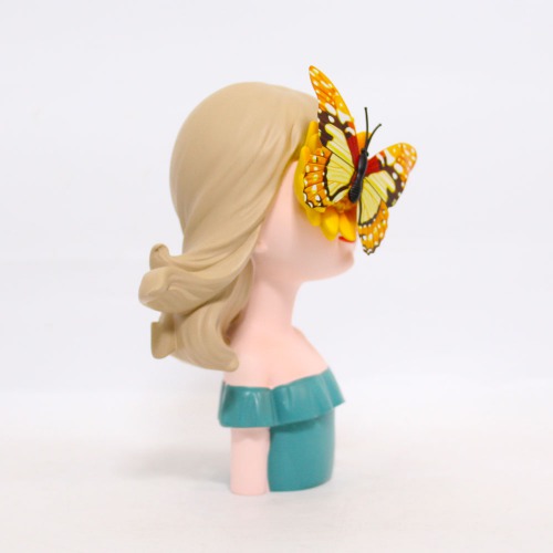 Lady With Flower And Butterfly Statue Showpiece | Modern Girl Resin Figurine Home Decoration Showpiece