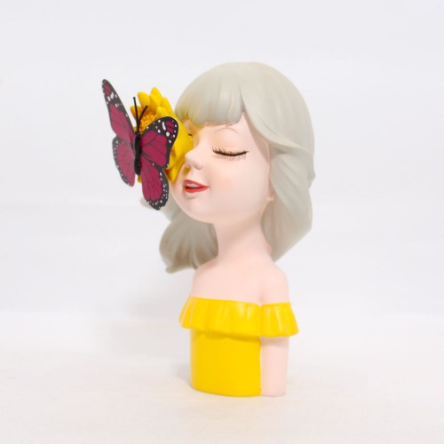 Lady With Flower And Butterfly Statue Showpiece | Modern Girl Resin Figurine Home Decoration Showpiece